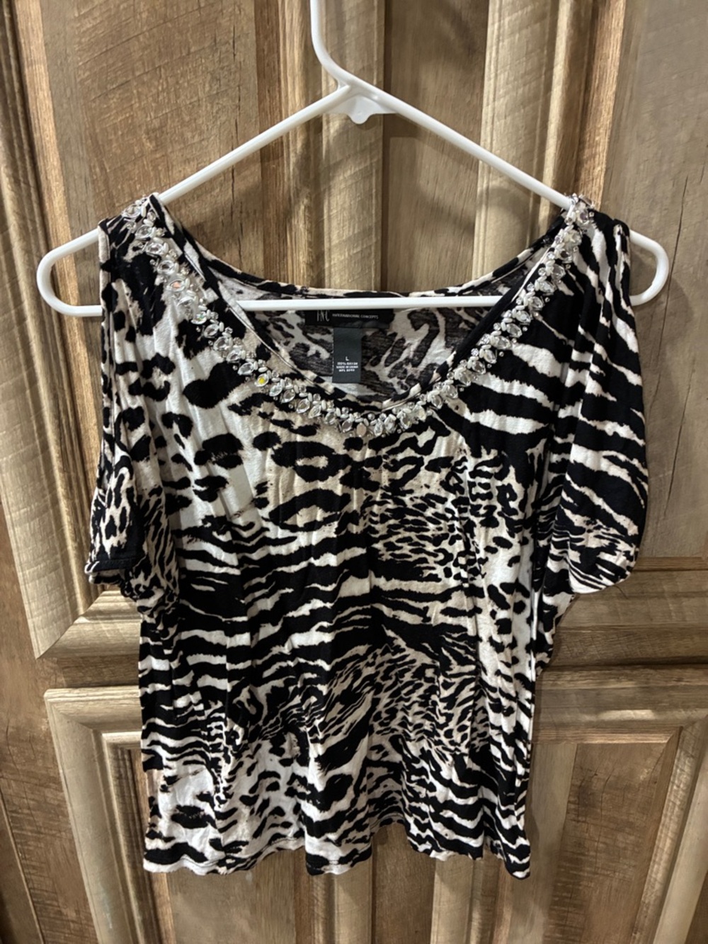 Jeweled Cold-Shoulder Animal Print Tee - Black & Cream